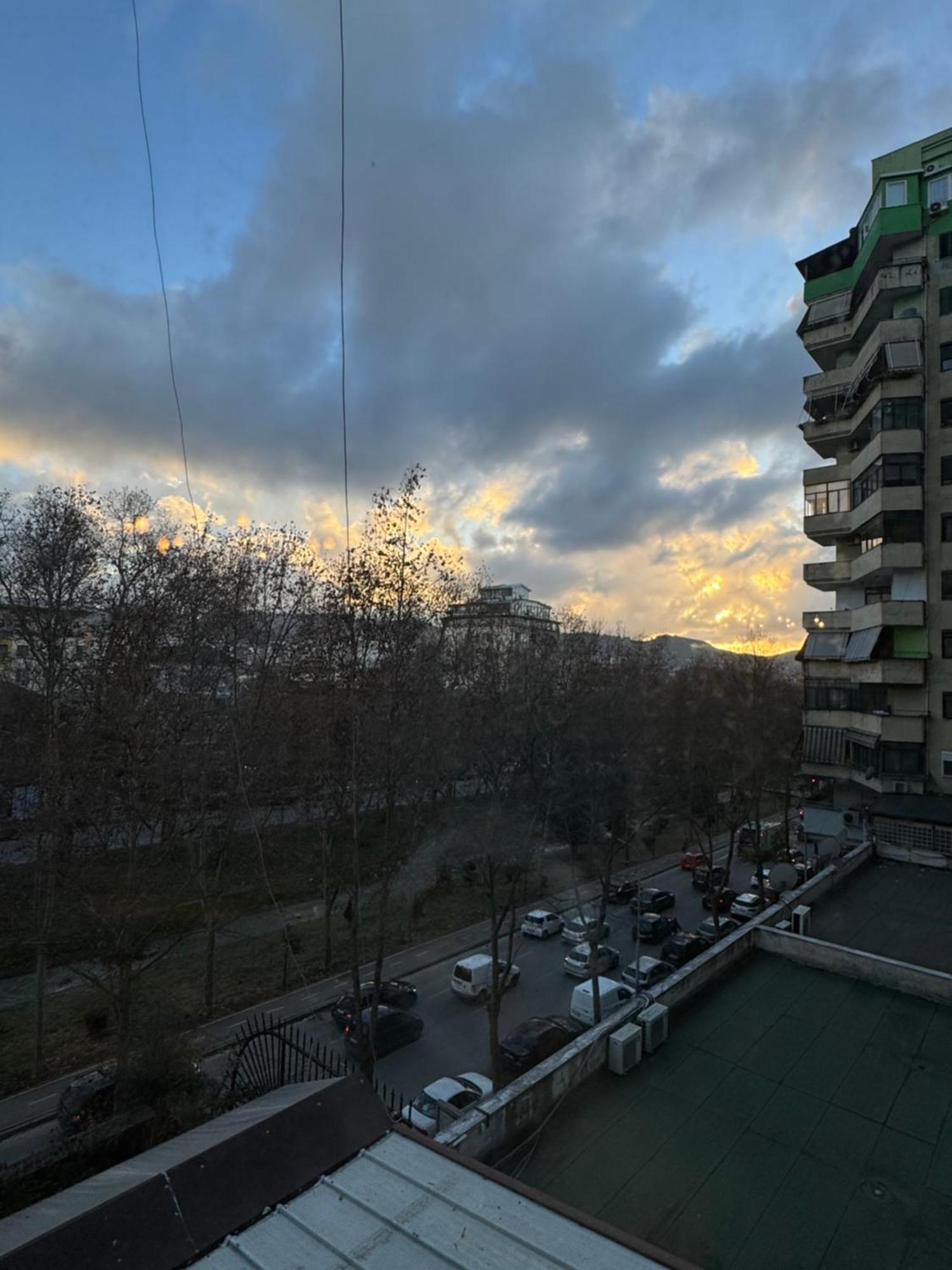 Lana Riverside Apartment Tirana Zewnętrze zdjęcie