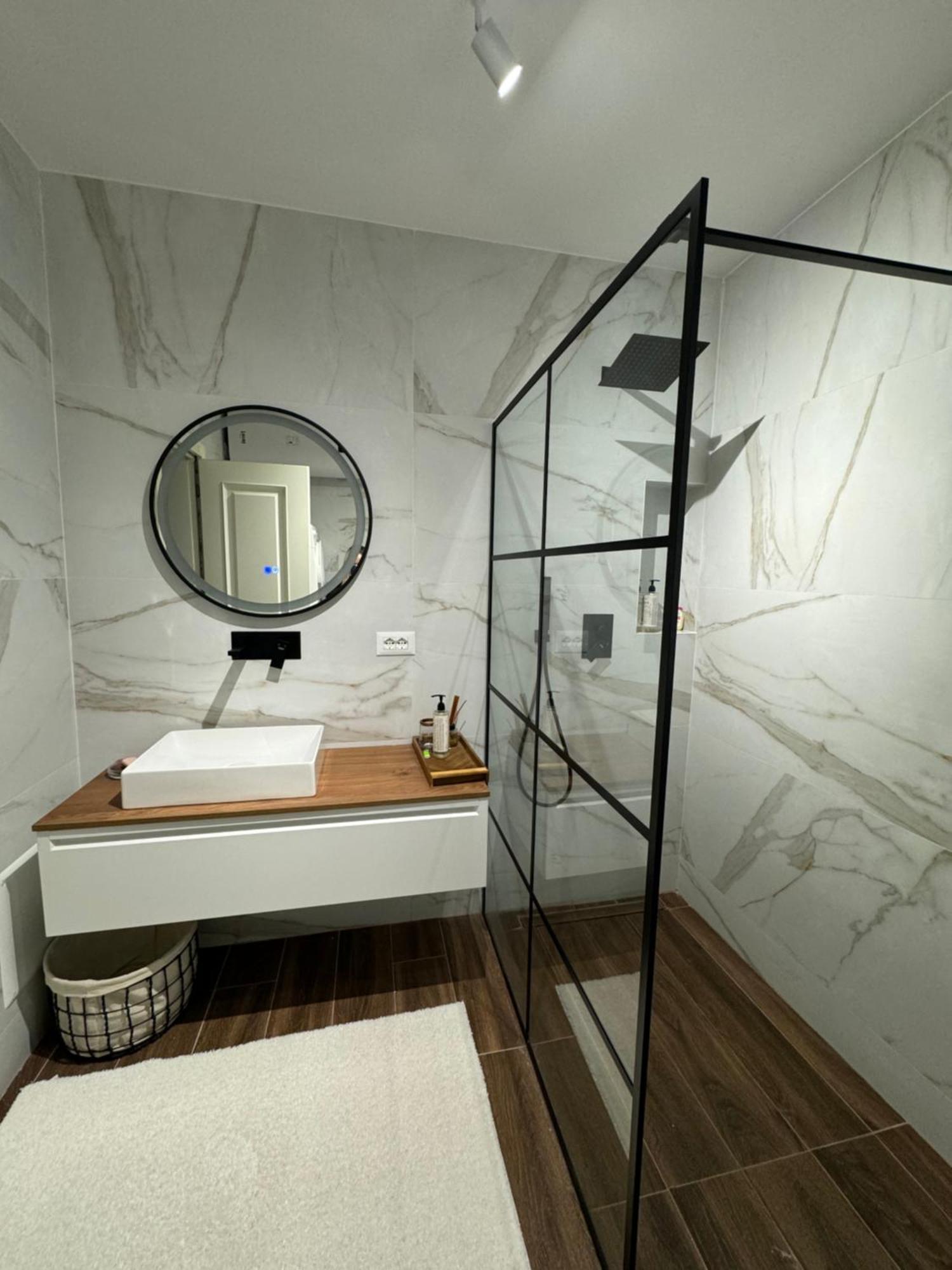 Lana Riverside Apartment Tirana Zewnętrze zdjęcie
